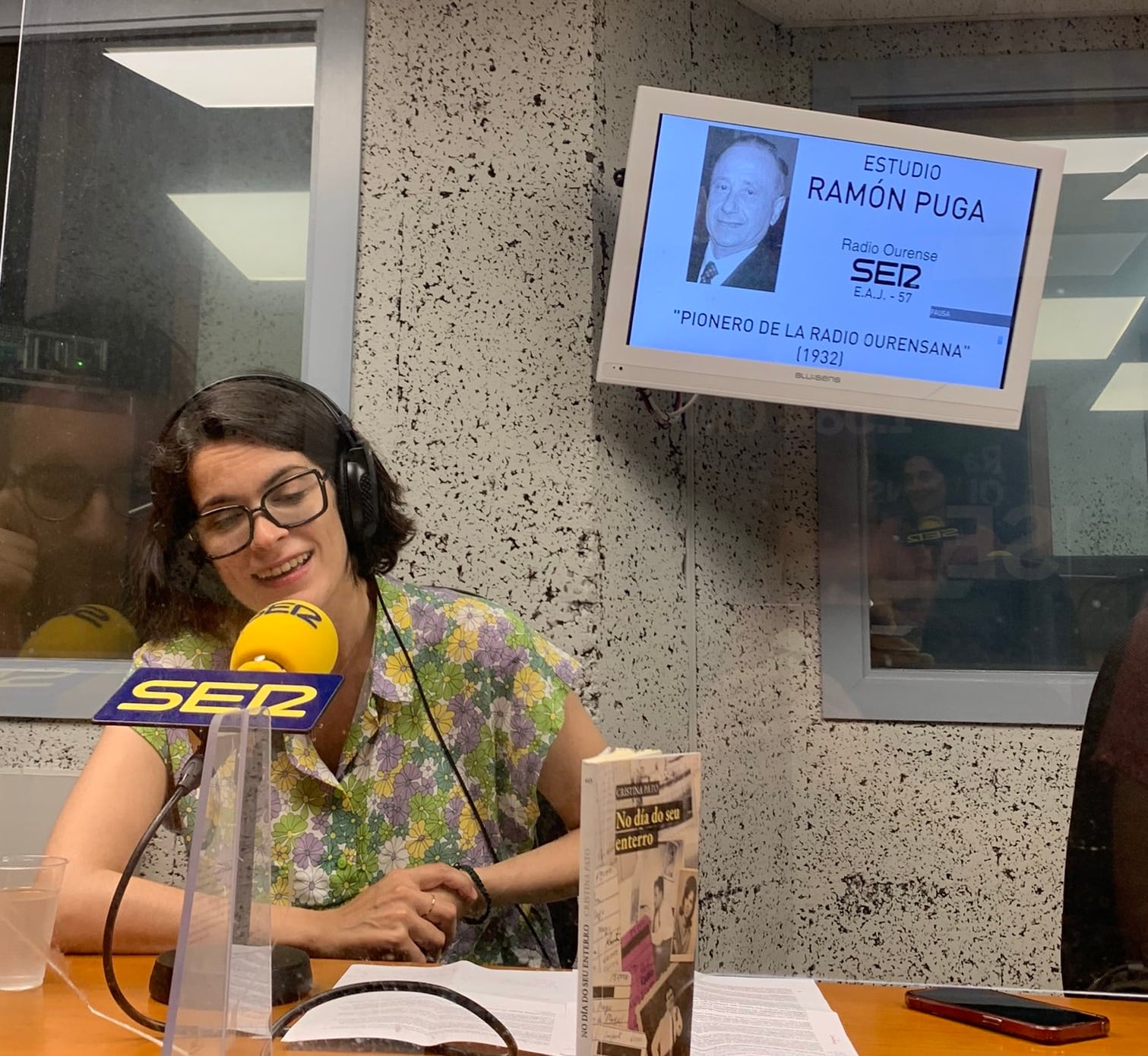 Cristina Pato en una entrevista en el estudio Ramón Puga en el año 2022.