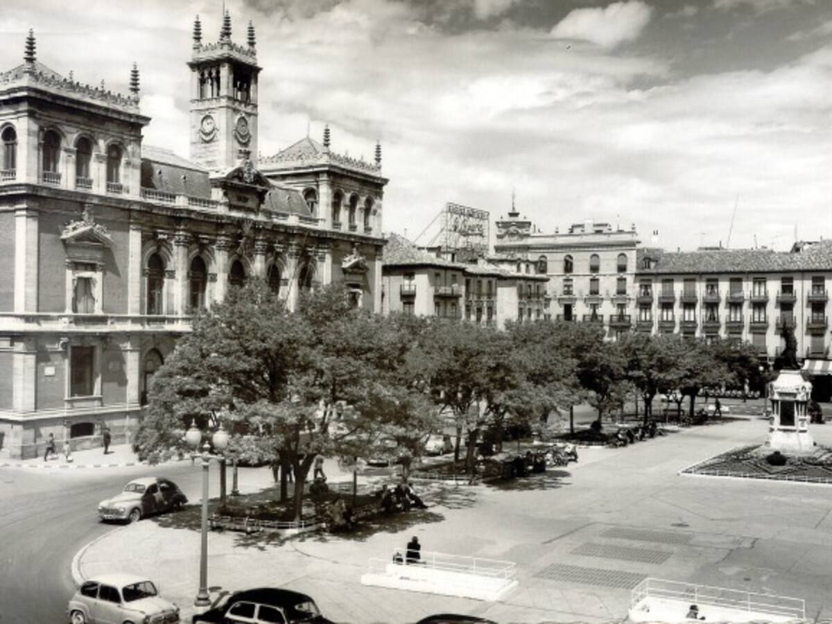 PP, PSOE e IU invocan Valladolid como capital de Castilla y León