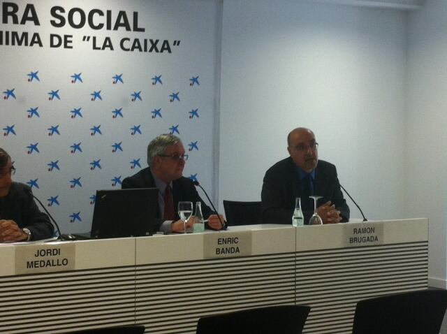 Els tres coordinadors de l'estudi MOSCAT, Ramon Brugada, investigador de l'Institut d'Investigació Biomèdica de Girona, Enric Banda, director de l'Àrea de Ciència i Medi AMbient de l'Obra Social La Caixa i Jordi Medallo, director de l'Institut de Medicina Legal de Catalunya