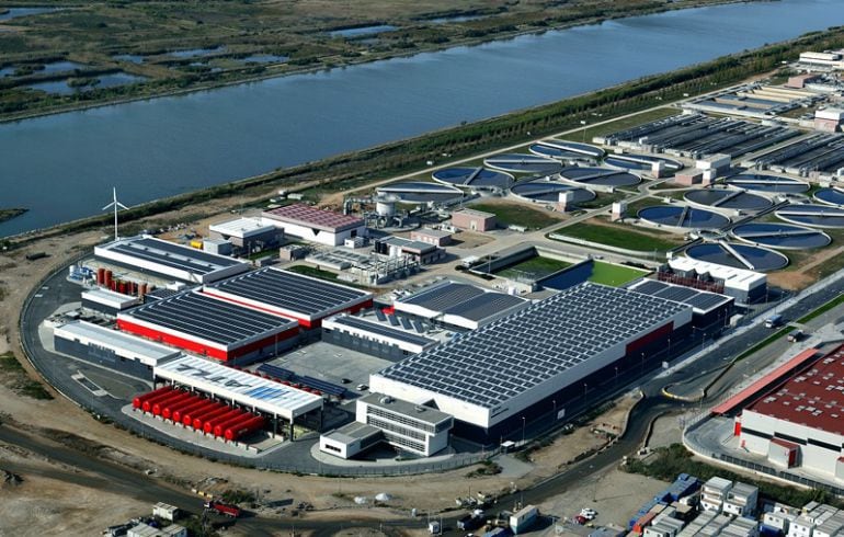 Vista aèria de la planta dessalinitzadora d&#039;El Prat de Llobregat