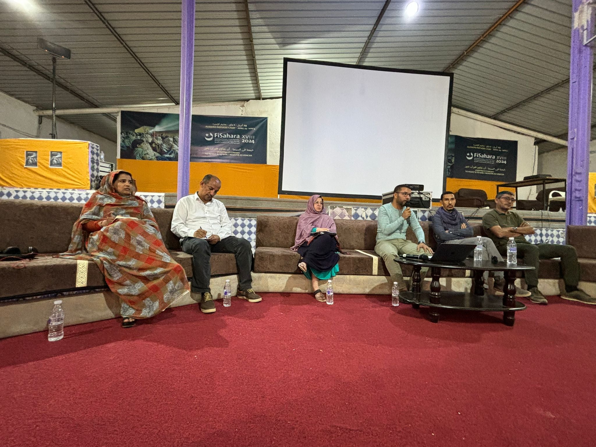 Festival Fishara en el campamento de refugiados saharauis de Ausserd.