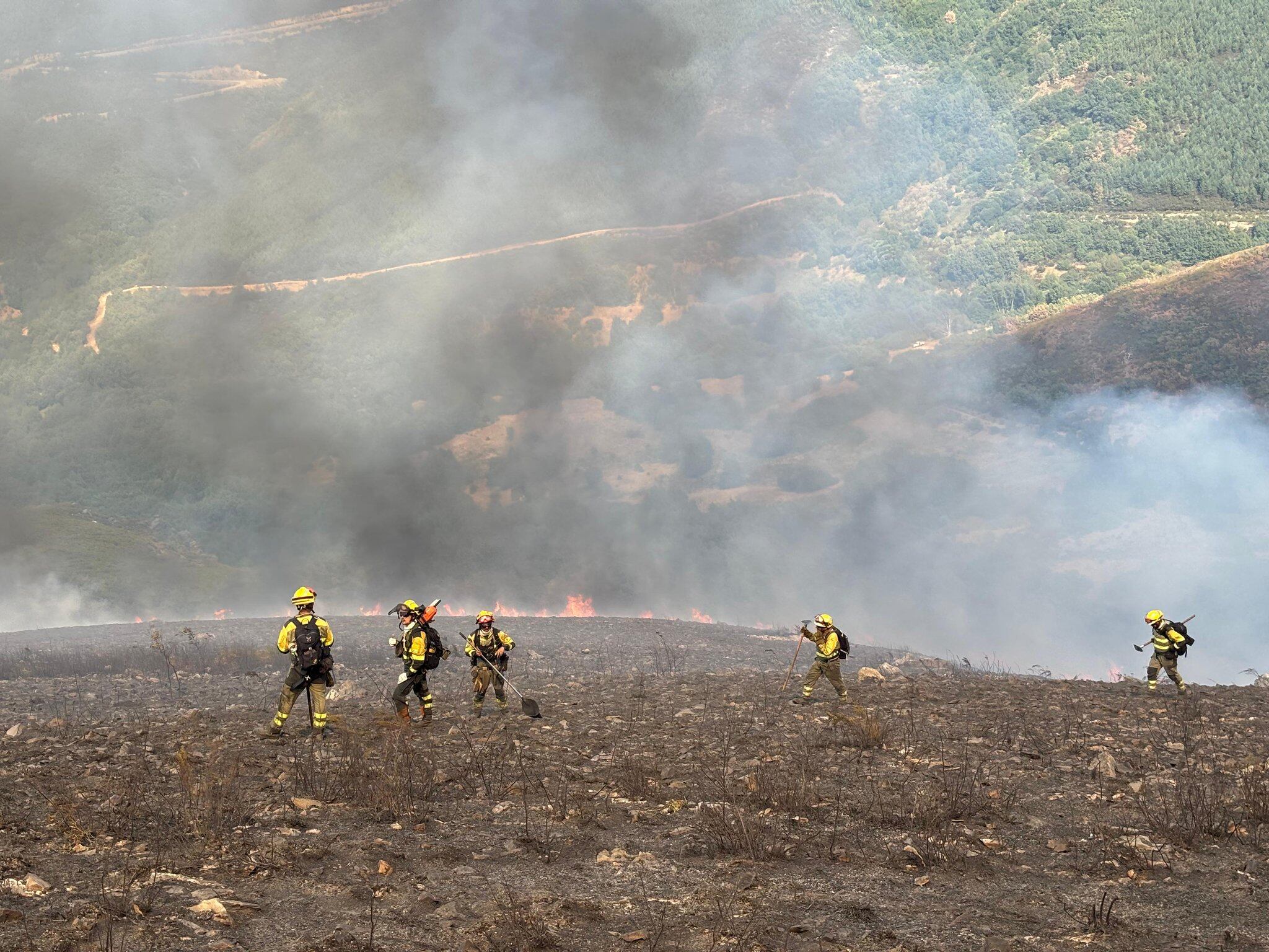 Trabajos de extinción en Porto