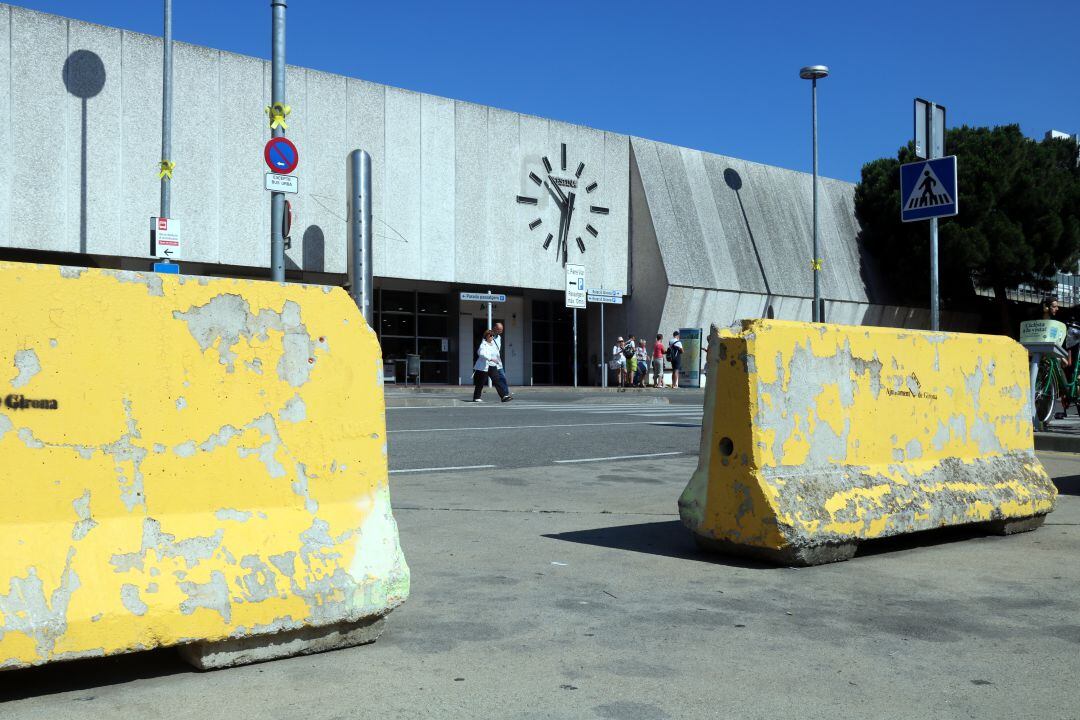 L&#039;estació de Girona vista des de la plaça Espanya