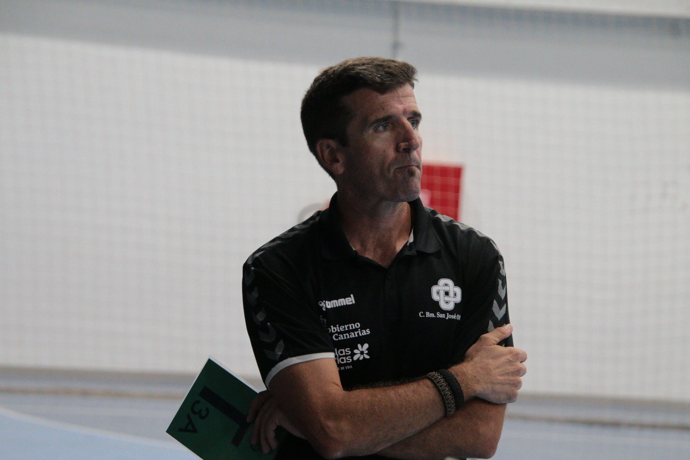 Samuel Trives, entrenador del Balonmano Lanzarote Ciudad de Arrecife.