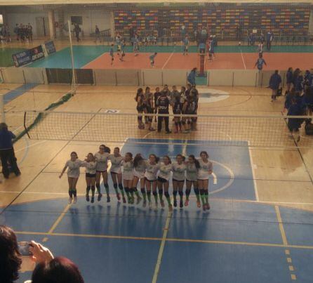 Celebración equipo infantil