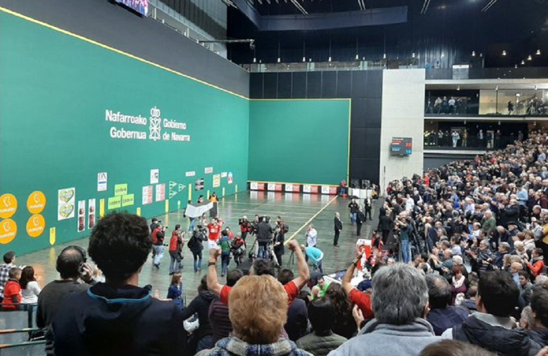 Final del cuatro y medio en el Navarra Arena, donde Ezkurdia revalida el título de campeón tras vencer a Altuna