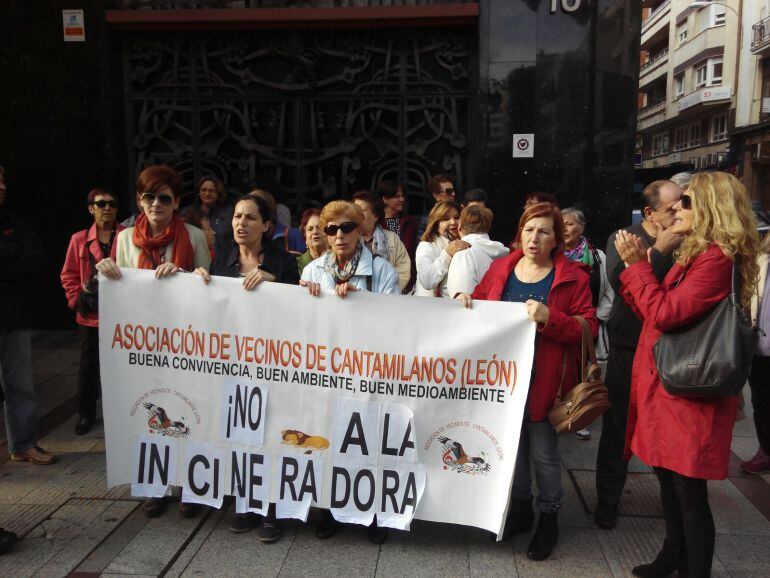 Imagen de archivo de una de las protestas de los vecinos de Cantamilanos 