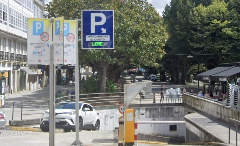 Entrada del aparcamiento subterráneo del Cantón de Molíns (cedida)