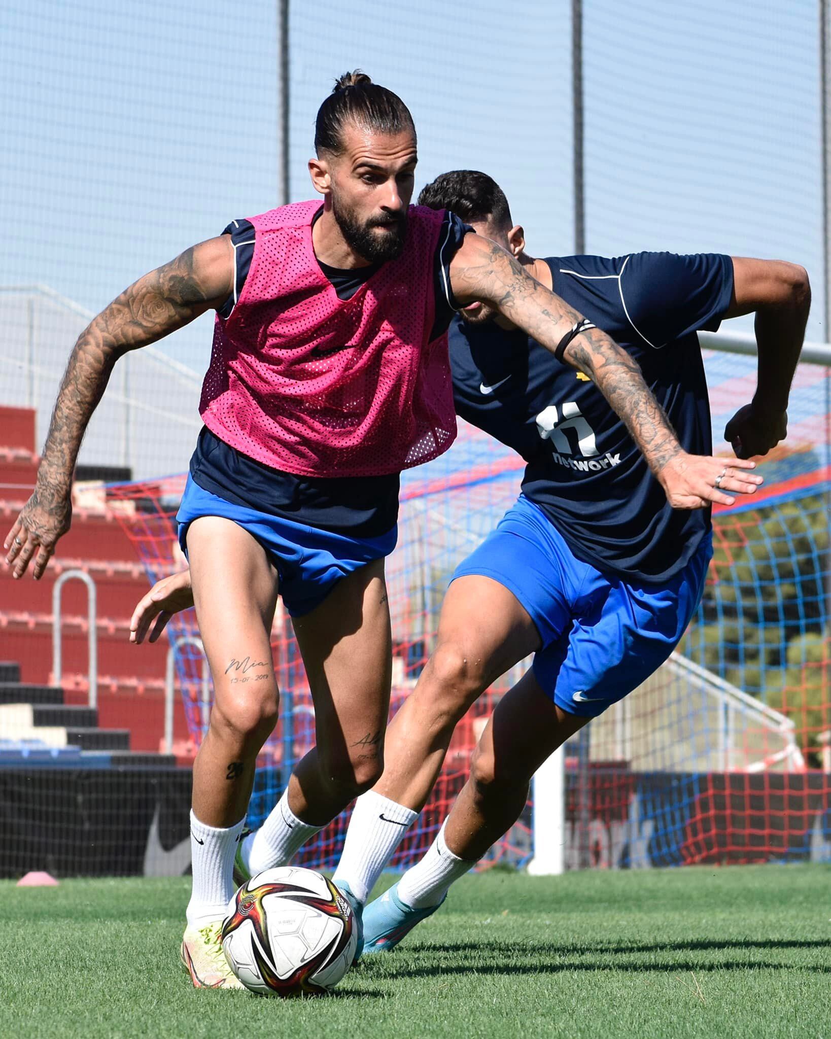 El Eldense ya suda en pretemporada