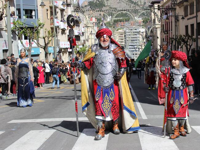 Alférez Moro de la filà Ligeros, Rafael Aracil