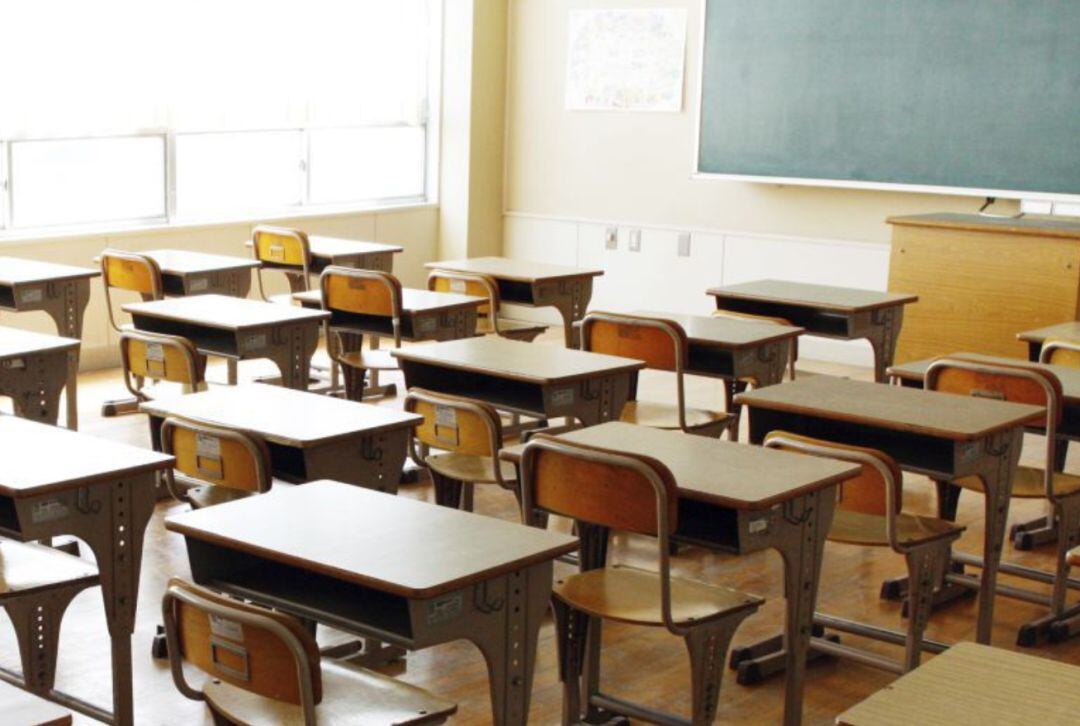 Sanitat detecta un brote de 31 casos positivos de coronavirus en el ámbito educativo en Benicàssim