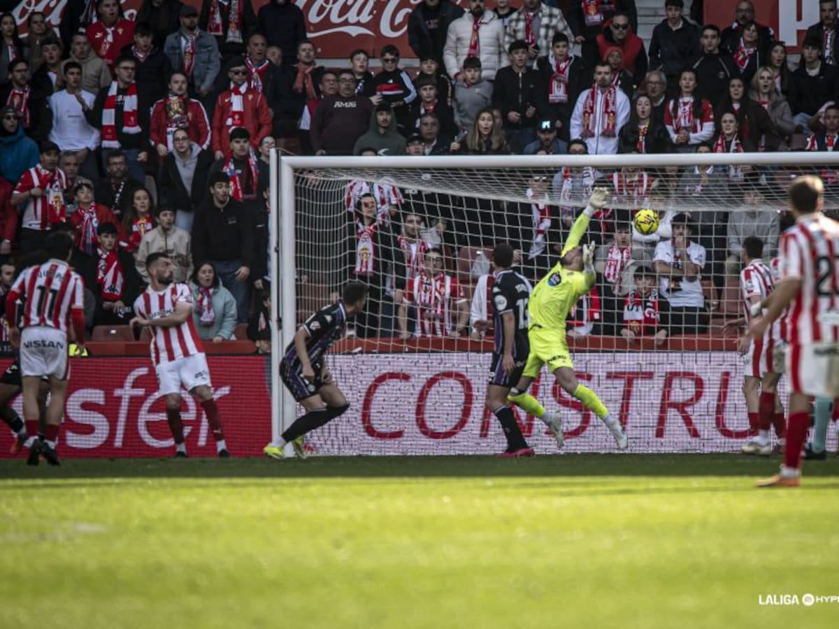 El Sporting salva un punto que no le saca de pobre