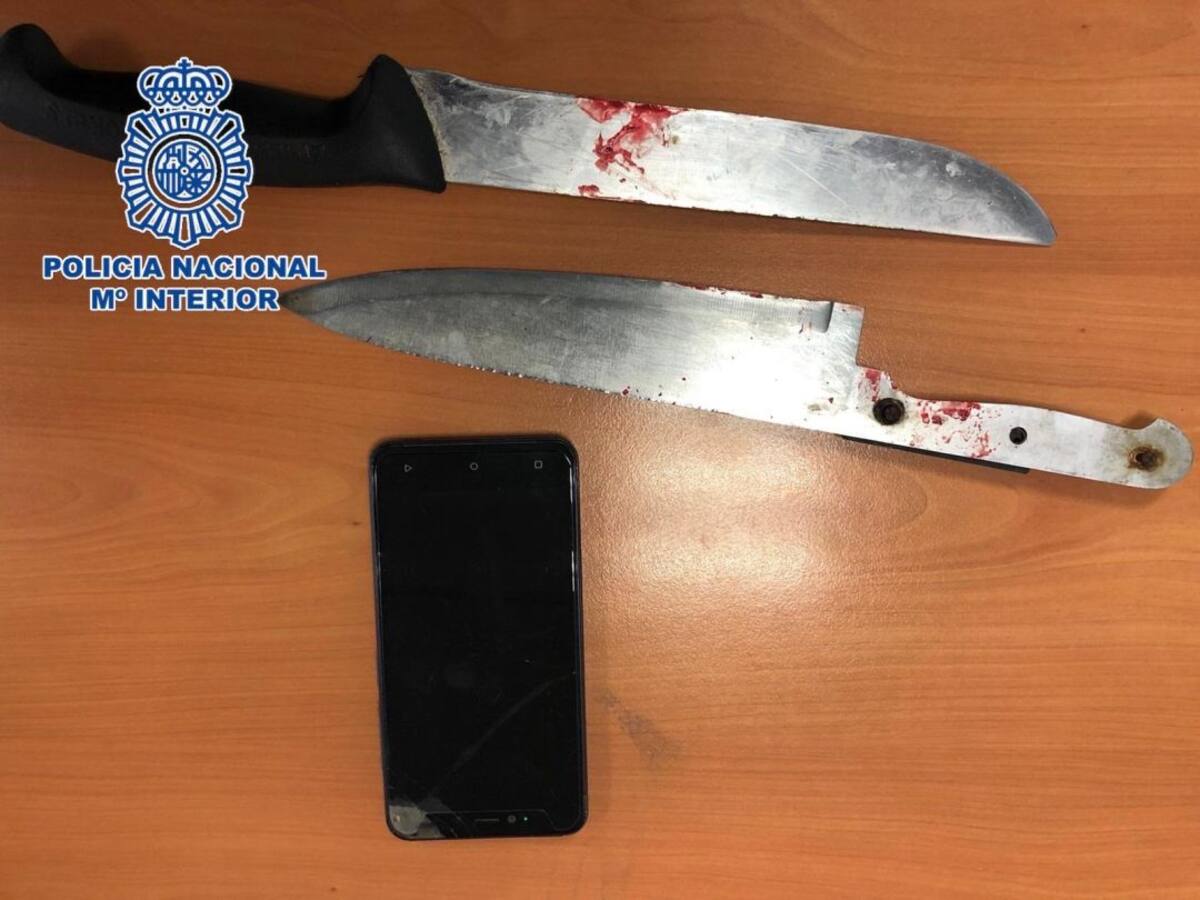 Detienen a un hombre de 26 años por apuñalar presuntamente a su compañero de piso en Murcia