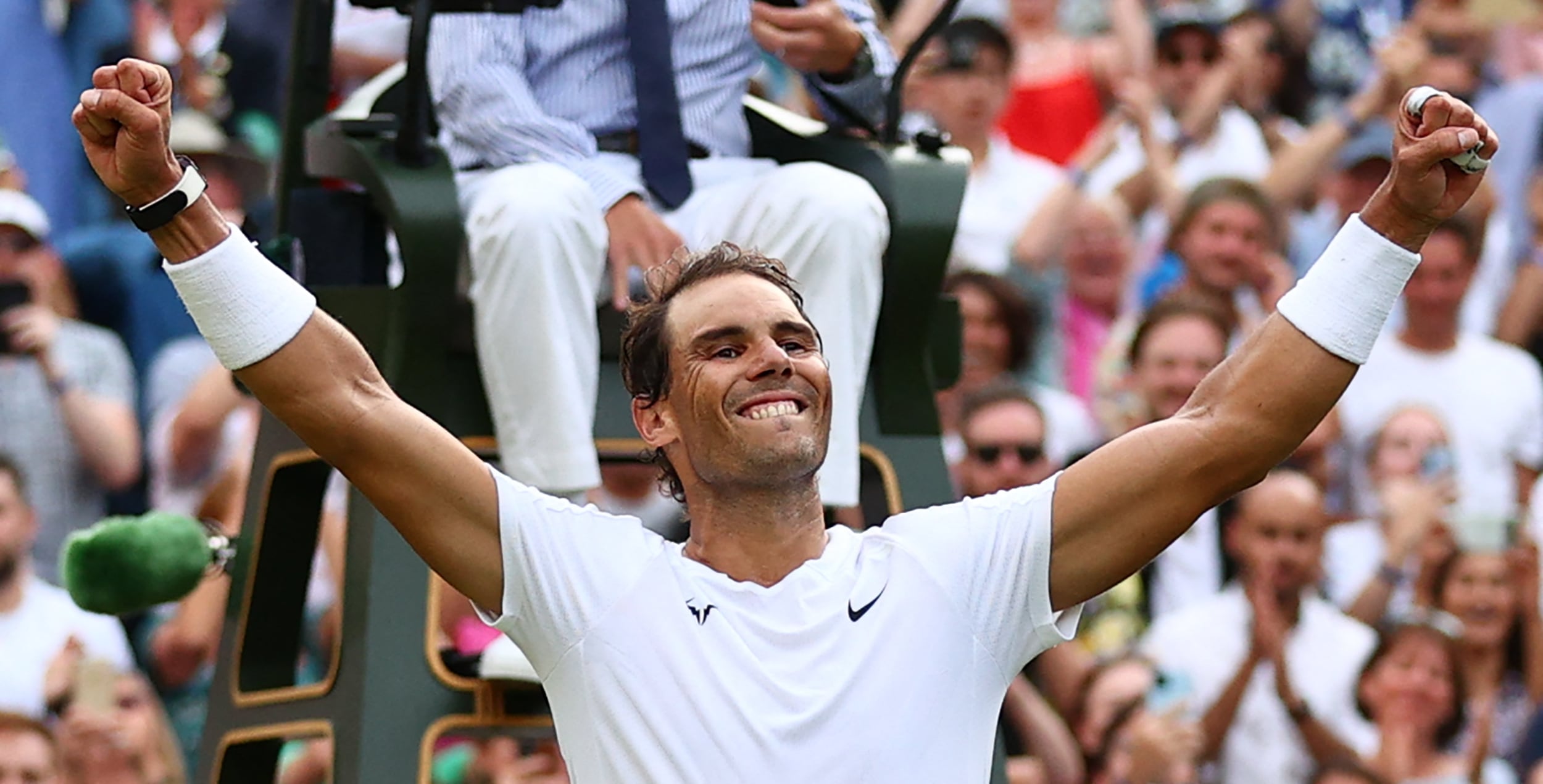 Nadal celebra la victoria ante Fritz en los cuartos de Wimbledon.