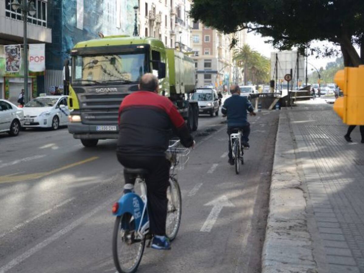 De la Torre apuesta por mantener el tráfico en el carril central de la Alameda
