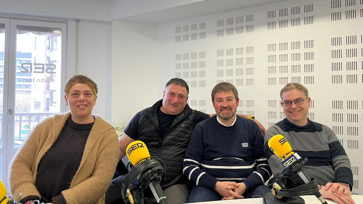 Escucha la tertulia completa