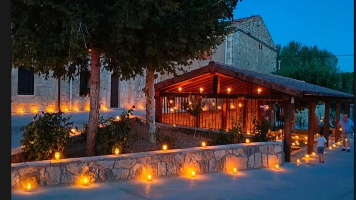 Valdeande brillará este viernes a la luz de las velas