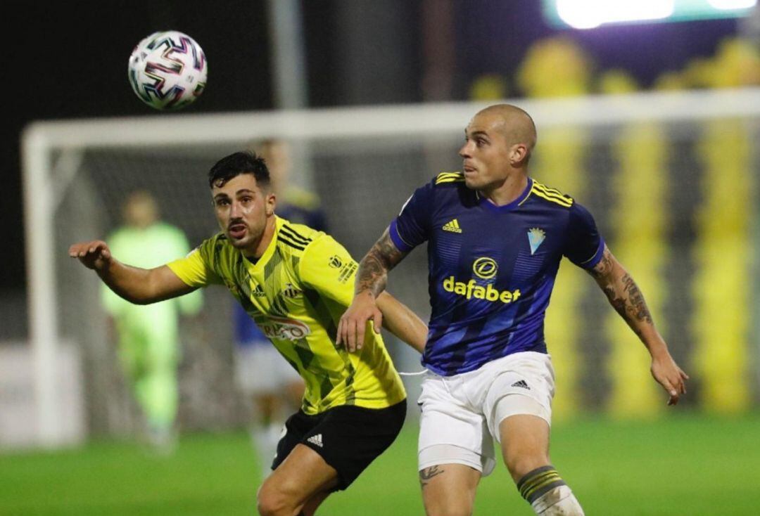 Jorge Pombo durante el partido de Copa de Rey frente al Ribadumia.