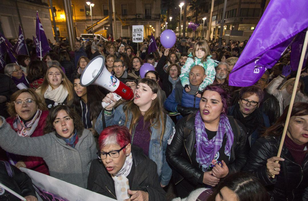 Imagen de una de las protestas feministas de estos días en Andalucía
