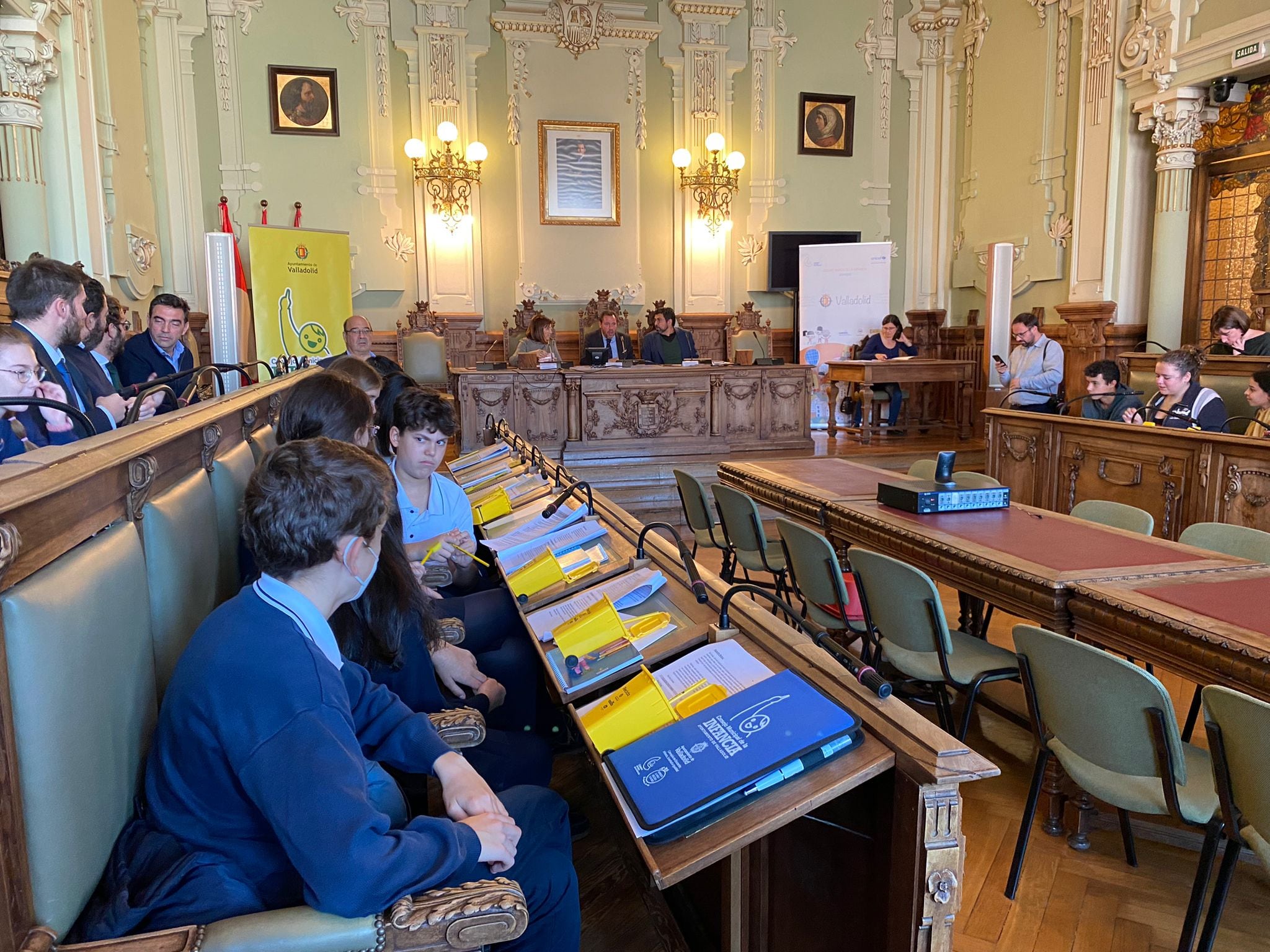 Pleno de la Infancia en el Ayuntamiento de Valladolid