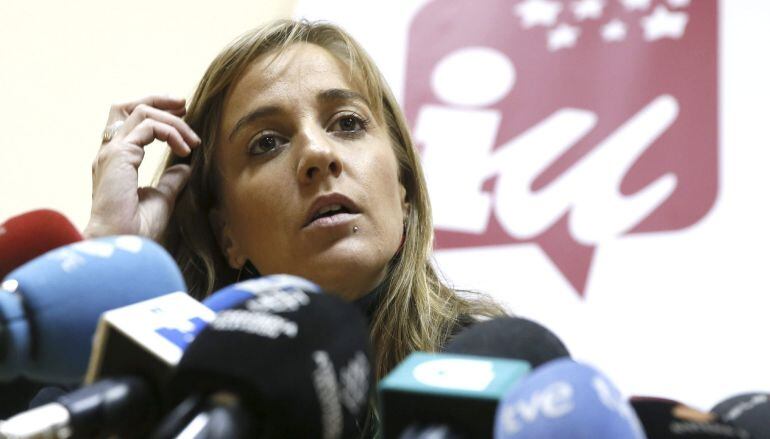 GRA124 MADRID, 26/11/2014.- La parlamentaria de la Asamblea de Madrid Tania Sánchez, durante la rueda de prensa que ofreció hoy para informar del proceso de primarias en su partido. EFE/Fernando Alvarado