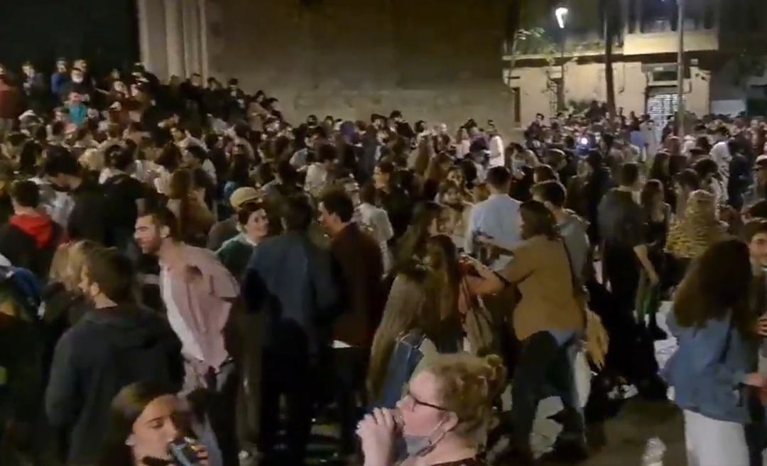 Las imágenes de gente en las calles tras el estado de alarma.