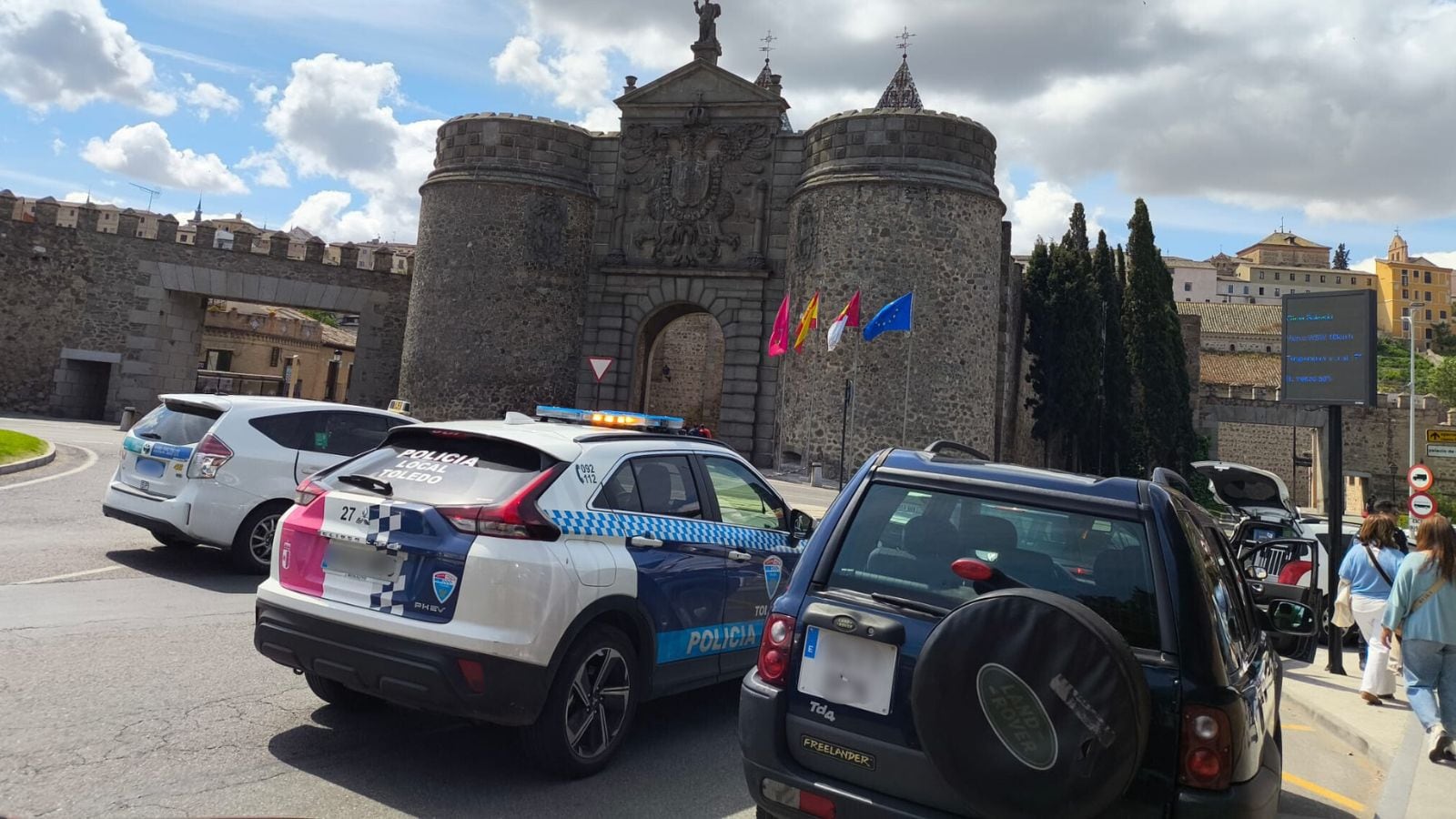 Imagen del operativo rutinario de la Policía Local de Toledo