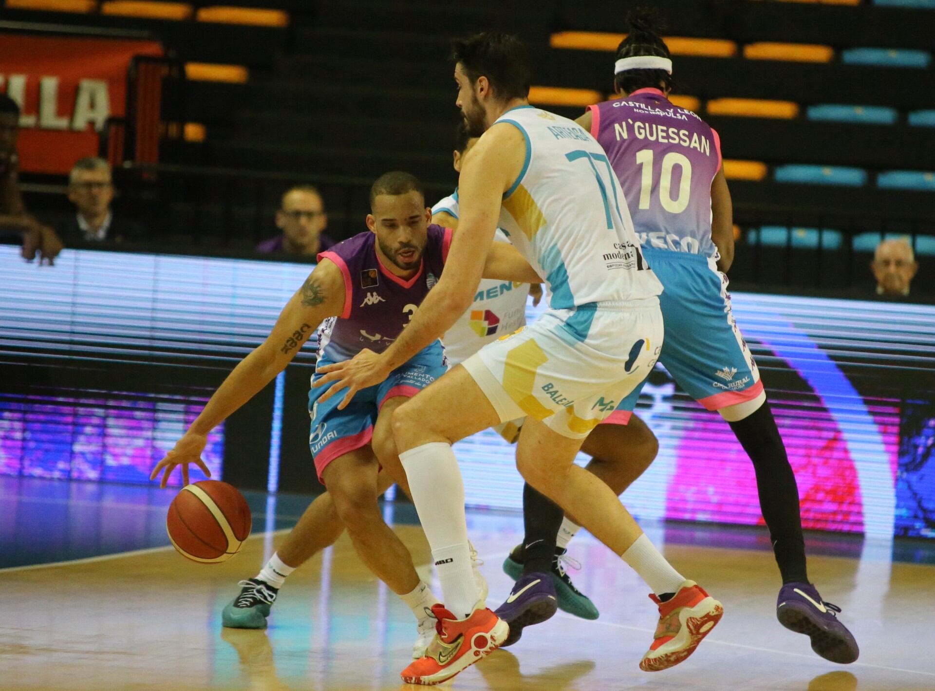 Derrota dolorosa en Menorca