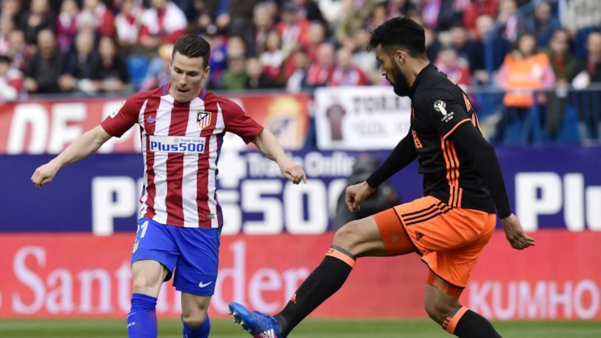 El Atlético tensa la cuerda con el Valencia por Gameiro
