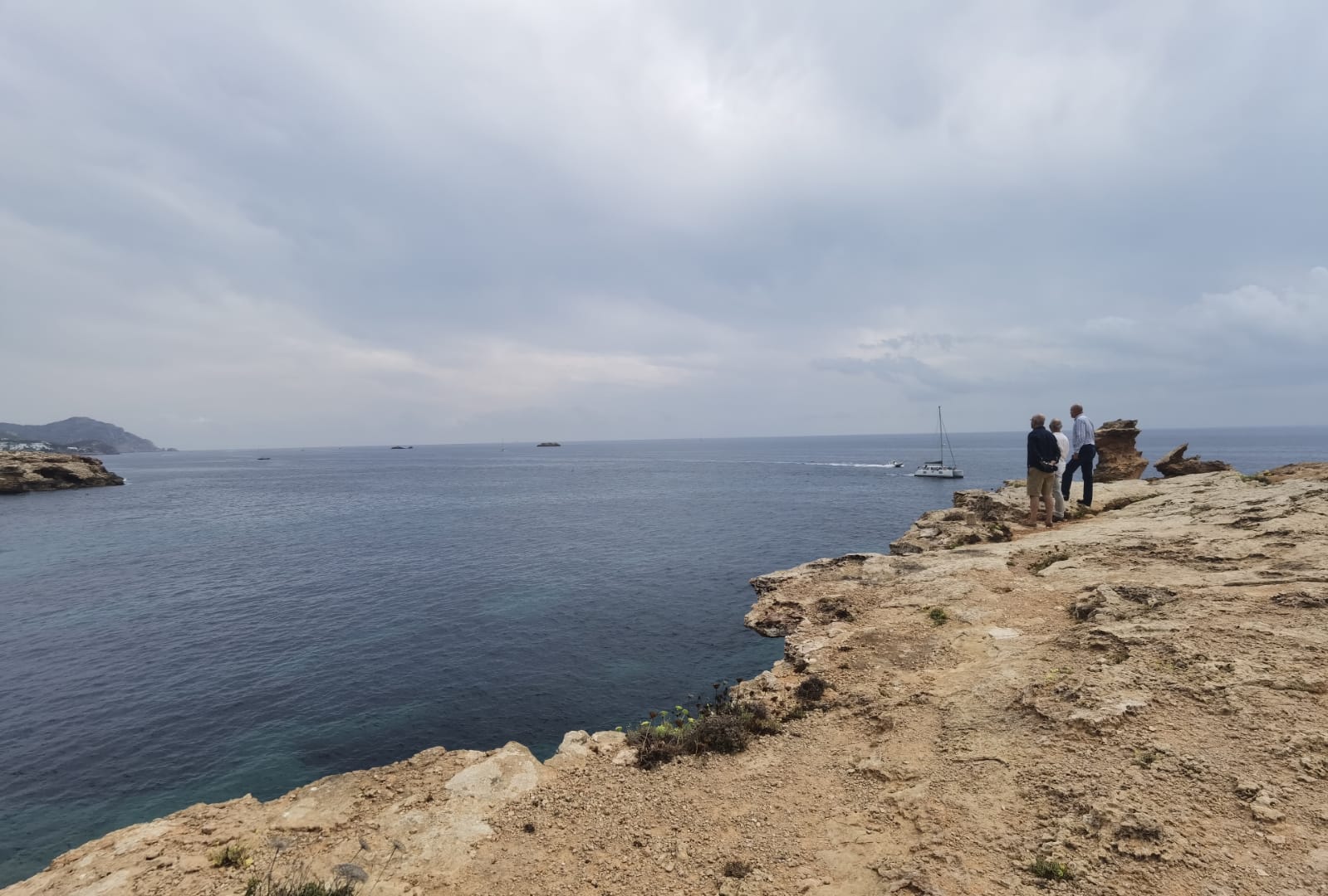 Imagen de la zona donde se producen vertidos facilitada por el Consell de Ibiza