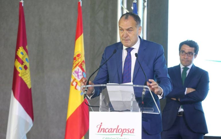 José Manuel López Carrizo en la inauguración del nuevo matadero de la cárnica en 2017.