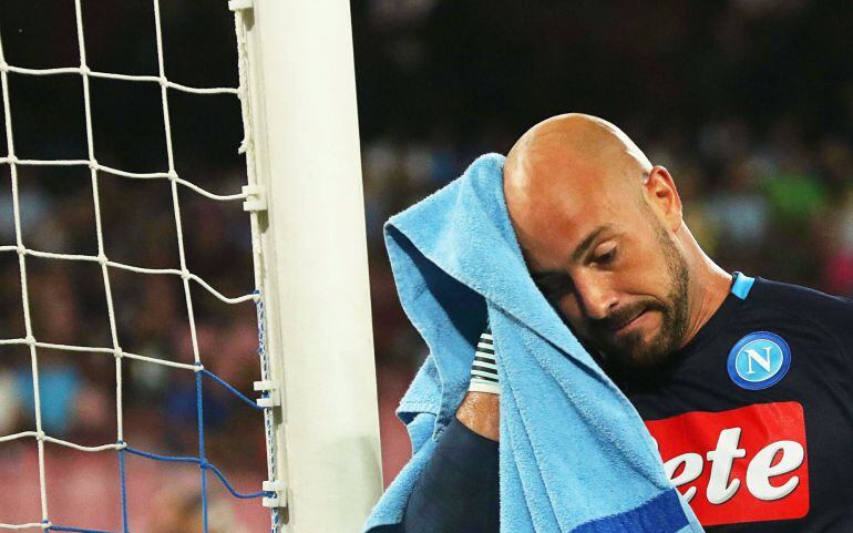 Pepe Reina durante su último partido con el Nápoles 