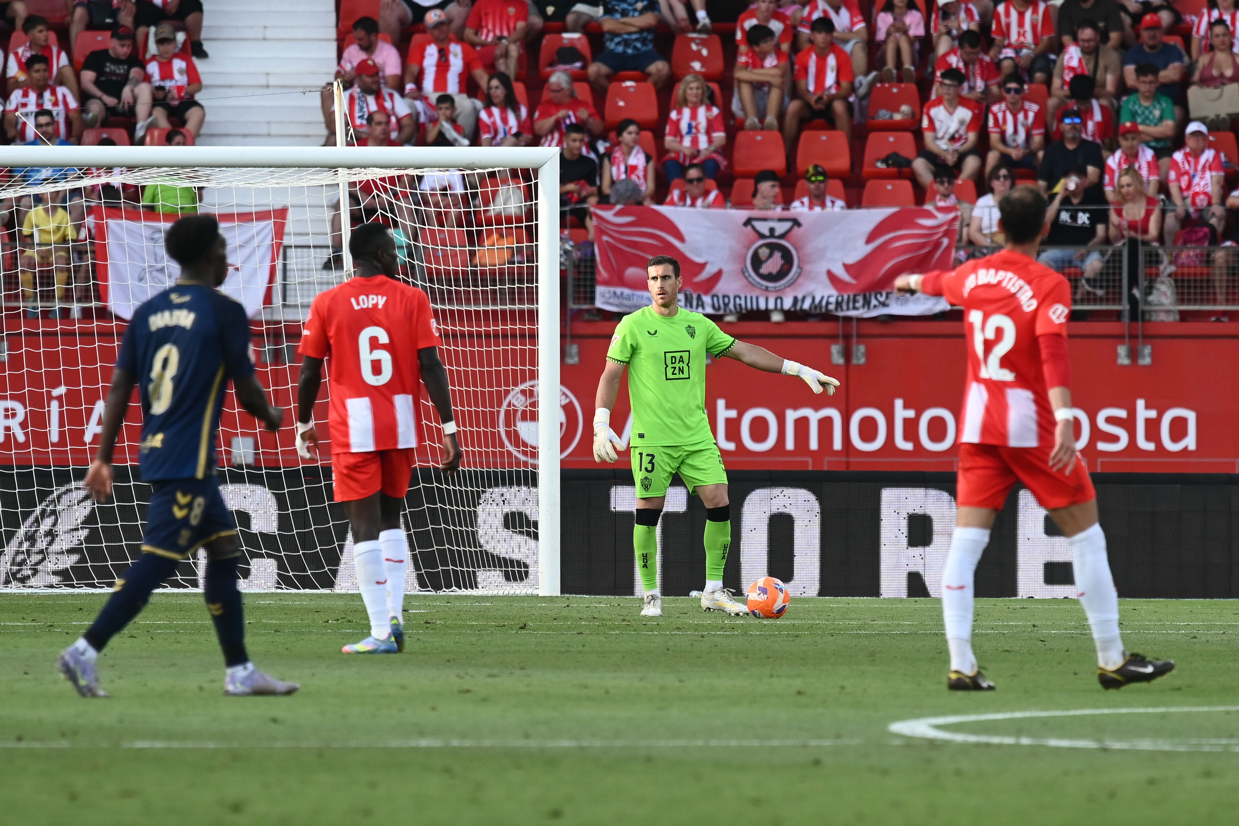 Fernando en el Almería-Tenerife.