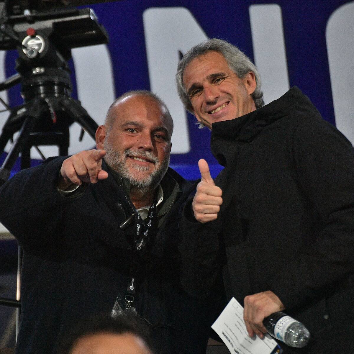 Sin prisa pero sin pausa en la búsqueda del nuevo entrenador del FC Cartagena, en un mercado muy parado