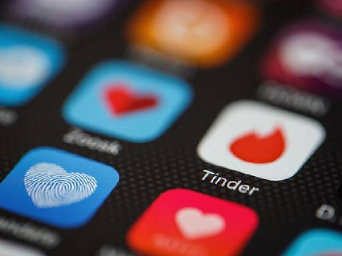 Las cuatro frases que tienes que evitar sí o sí en las apps de citas
