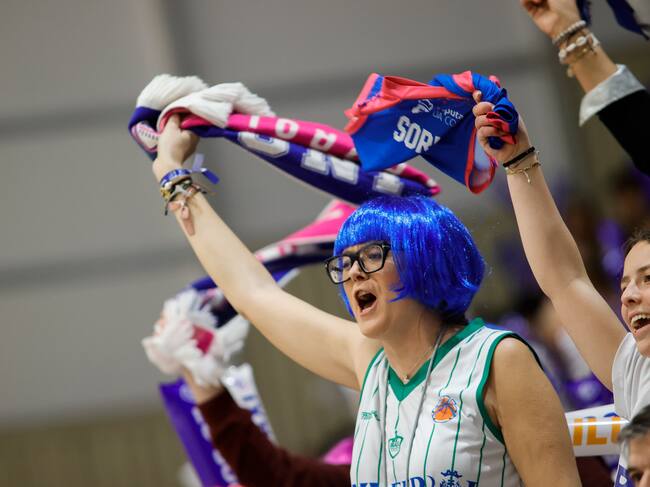 Imagen del Baxi-Dinamo Sassari en A Malata (foto: Kiko Delgado / EFE)