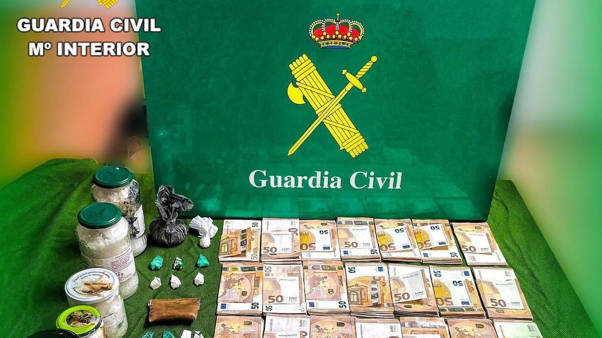 La Guardia Civil detiene a dos personas por traficar con cocaína en La Moraña