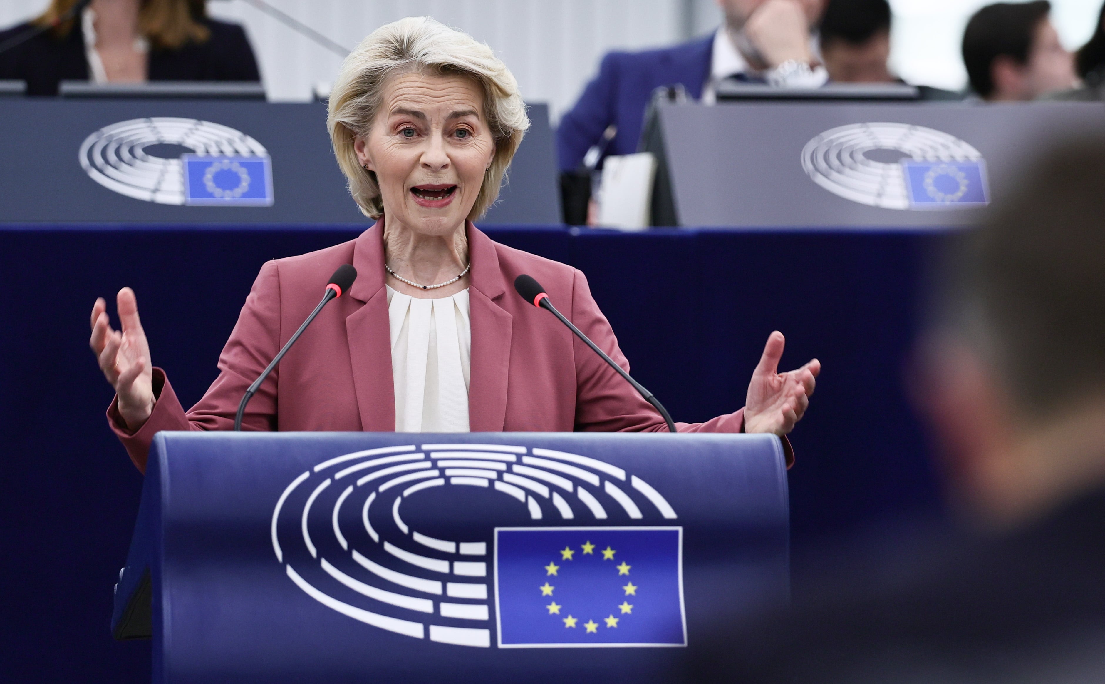 FOTODELDÍA Estrasburgo (Francia), 11/03/2026.- La presidenta de la Comisión Europea, Ursula von der Leyen, interviene durante un debate sobre «EUCO y la situación en Oriente Medio» en el Parlamento Europeo en Estrasburgo, Francia.EFE/ Ronald Wittek