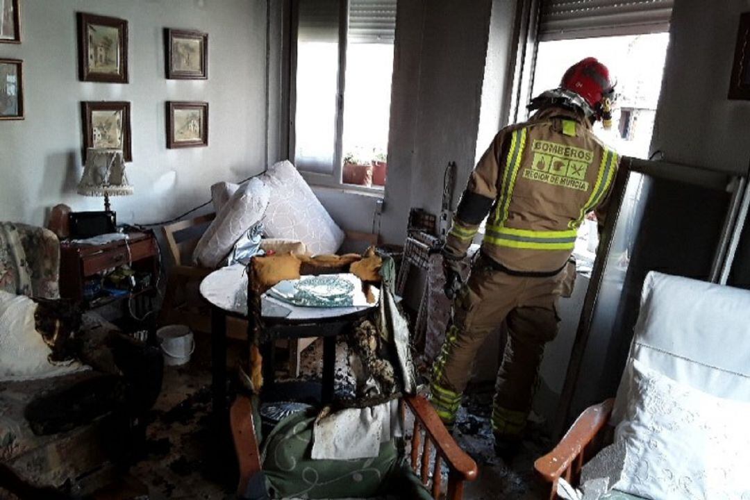 Inendio en una vivienda de Cieza