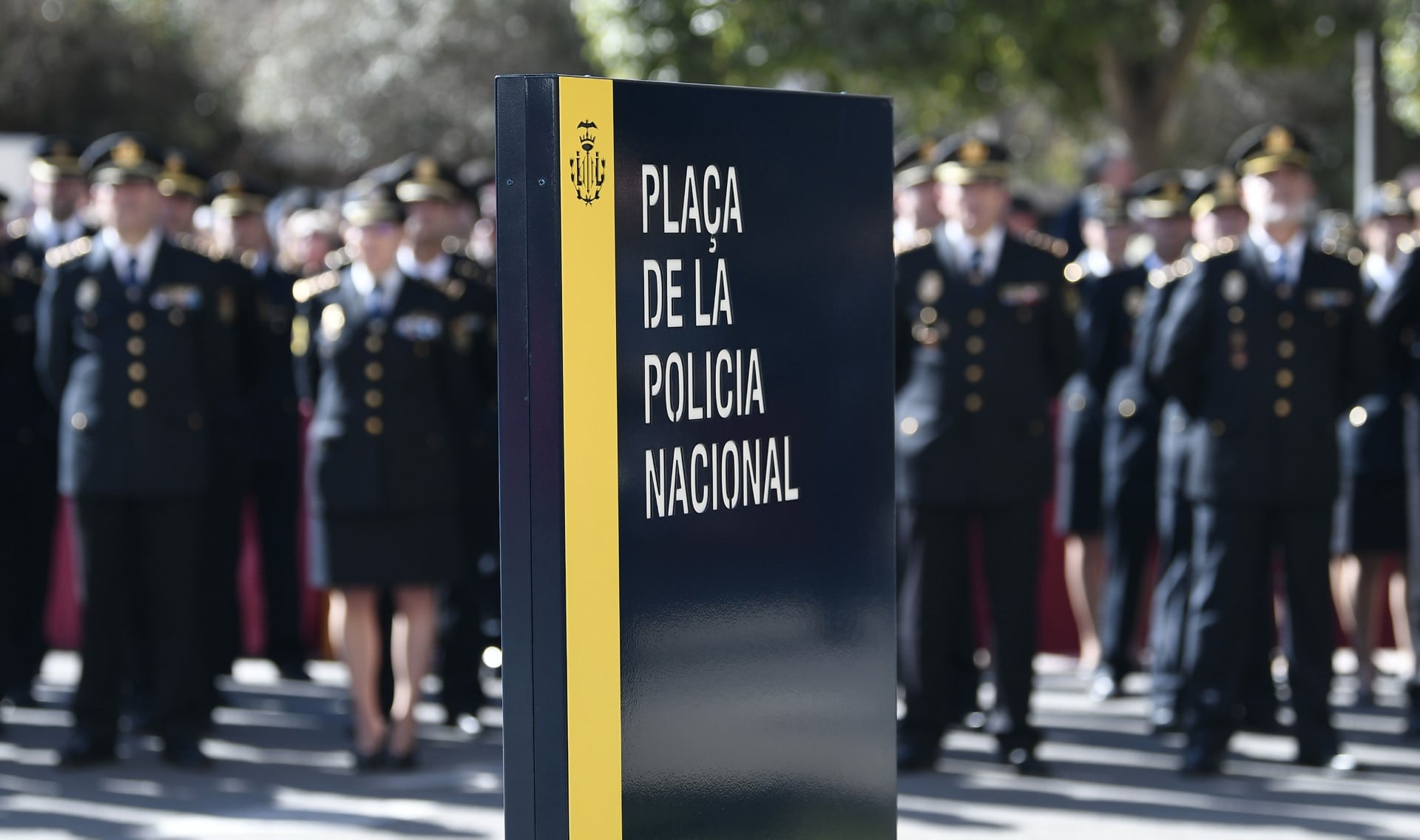 Inauguración de la Plaza de la Policía Nacional de València