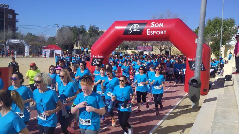 Imagen de una edición anterior de la Cursa No Competitiva de la Dona de Xàbia.