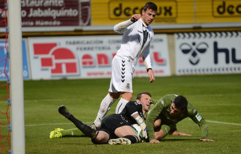 Santos abandona la Cultural