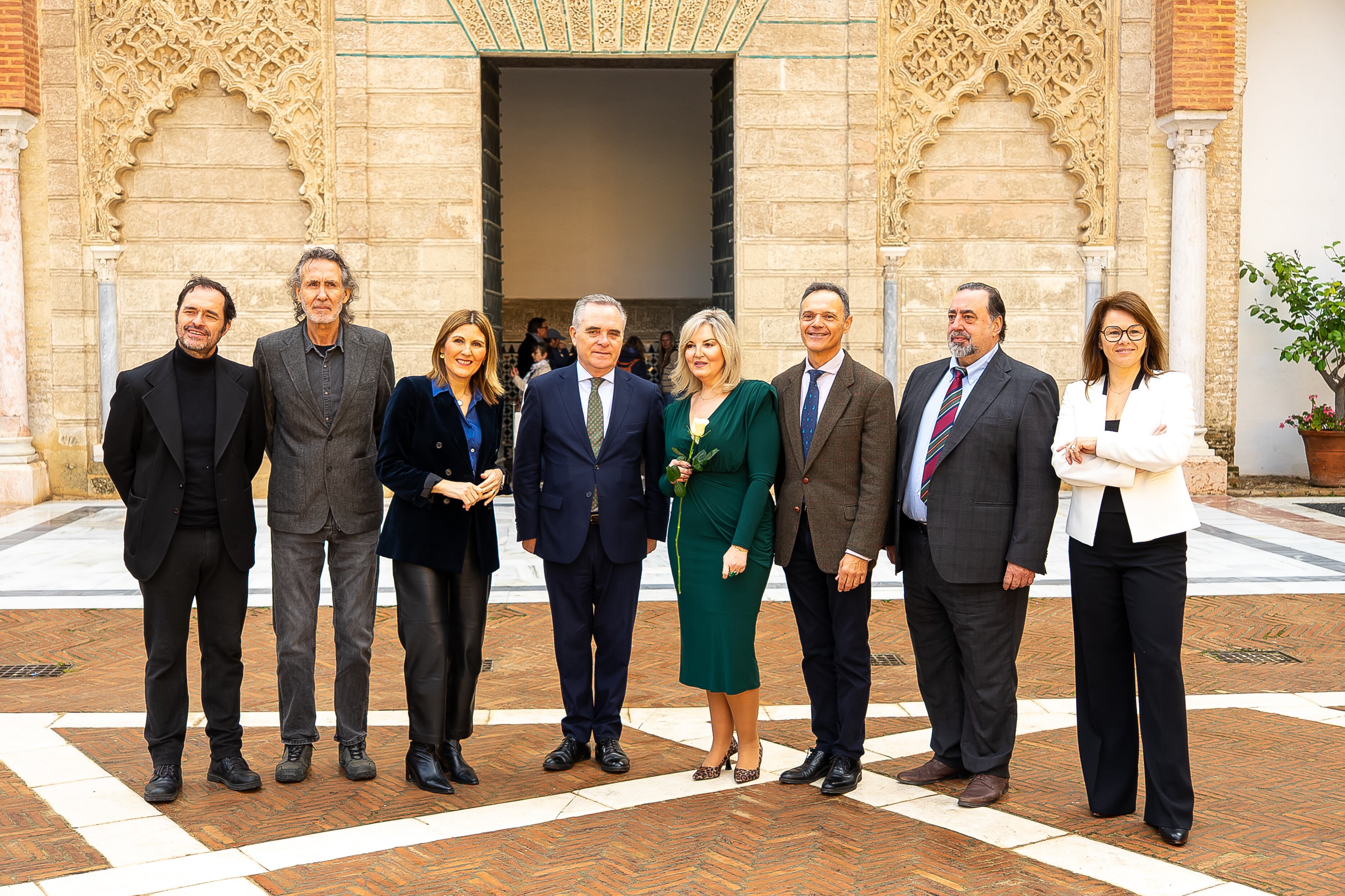 Presentación en el Real Alcázar de la ópera 'Magallanes, no hay rosas sin espinas'