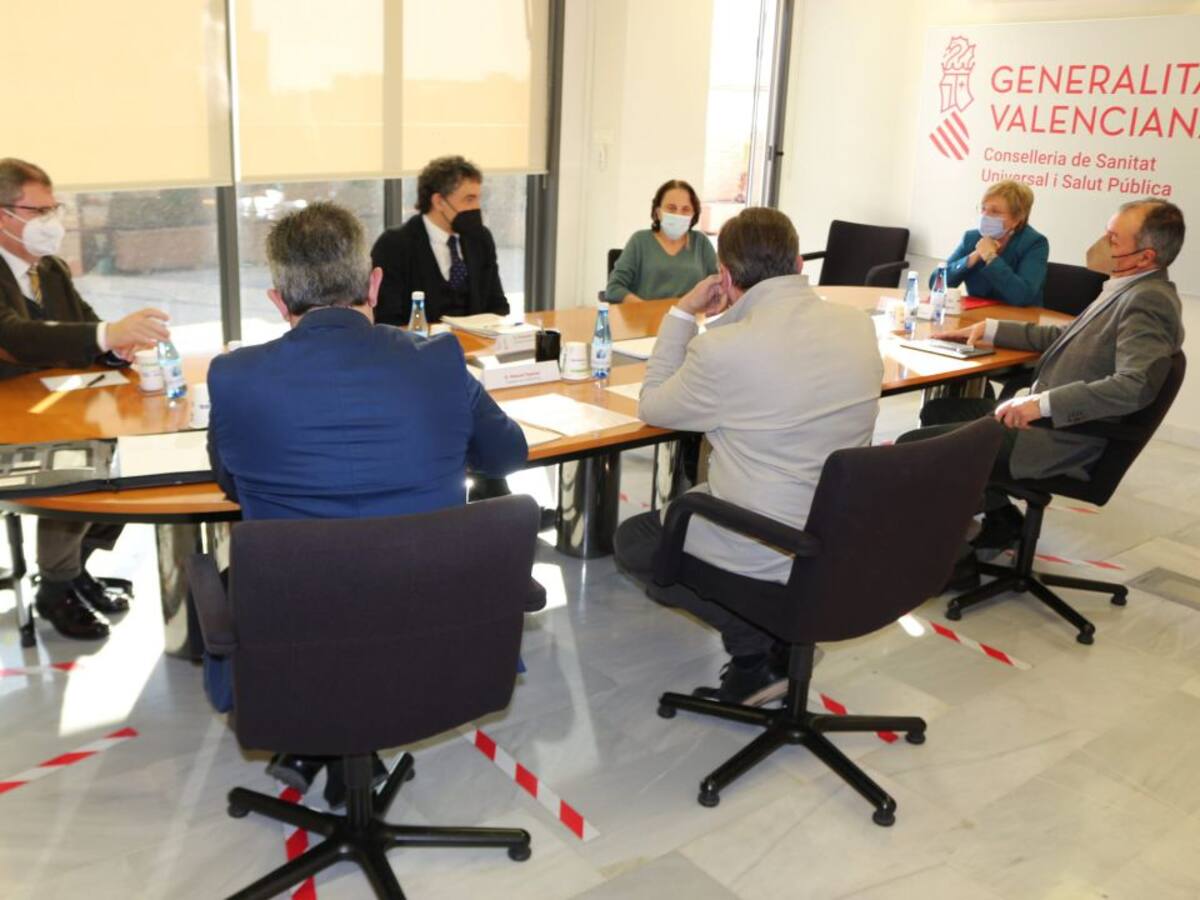 Sanitat constituye una Mesa de Diálogo con la hostelería y el ocio para "una desescalada con cautela"