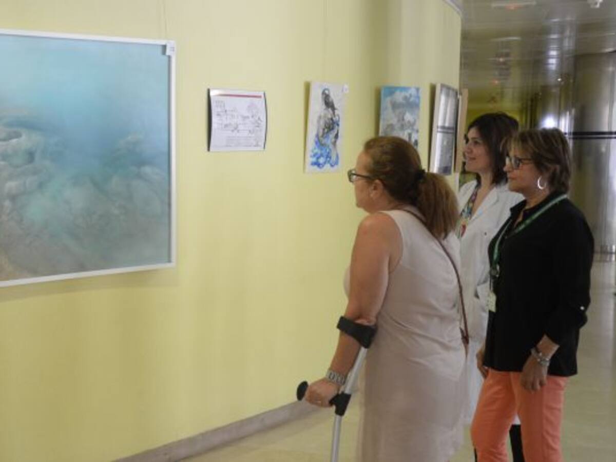Exposición en el Complejo Hospitalario durante el verano