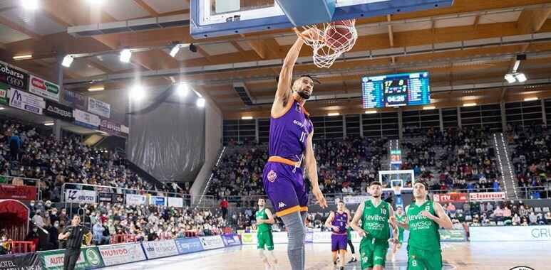 Noah Allen no vestirá más la camiseta del Zunder Palencia