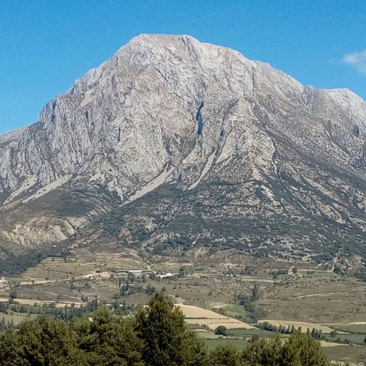 El valle de Lierp tiene su propia versión del ‘Resistiré’ en altorribagorzano