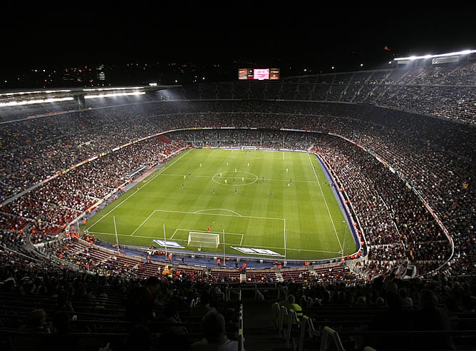 El Camp Nou, lleno