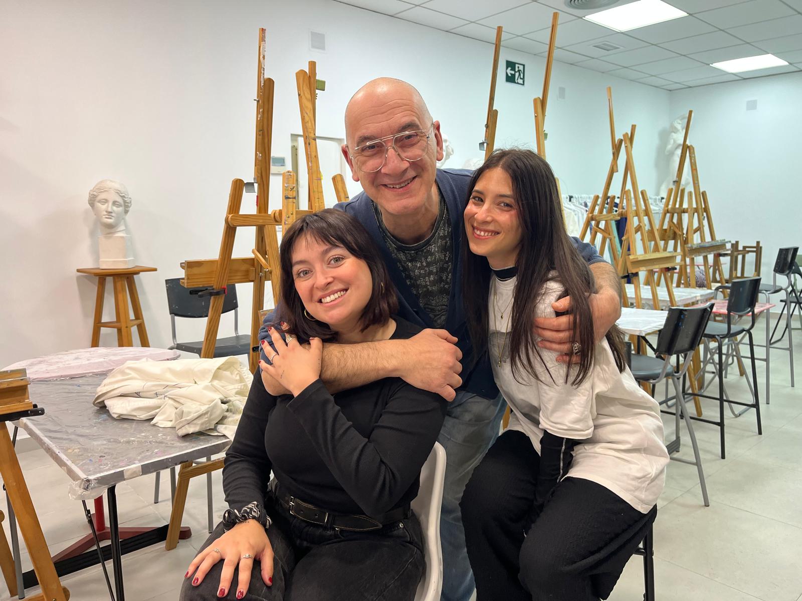 Ángel Maciá abre su atelier a 'La Galería' con una llamada de atención sobre el arte en Cartagena