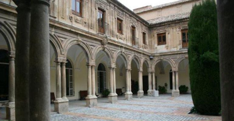 Claustro del Archivo Histórico Provincial de Jaén